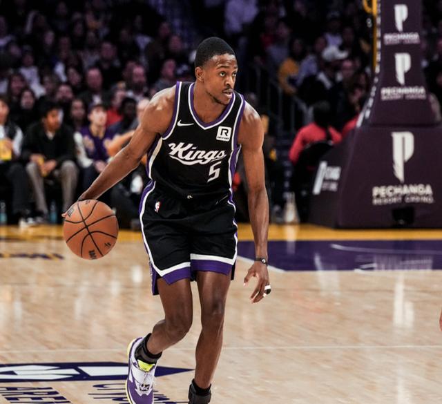 九游体育中国官网-湖人擒下国王，继续领跑西部的简单介绍