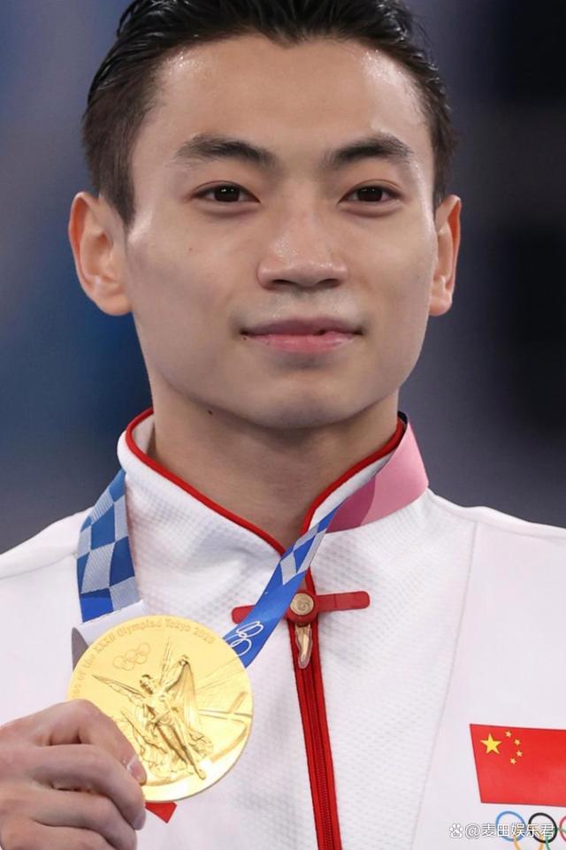 九游体育登录-加拿大选手勇夺跳水金牌，星光熠熠