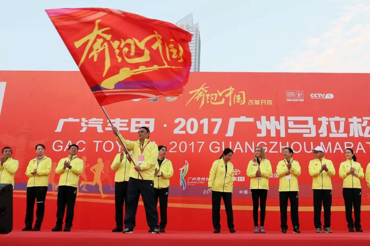 九游体育app-包含全情投入！球队博弈角逐拼搏胜负的词条