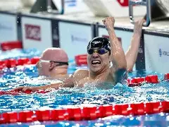 九游体育官网入口-关于荷兰游泳健将领跑，蝉联冠军的信息