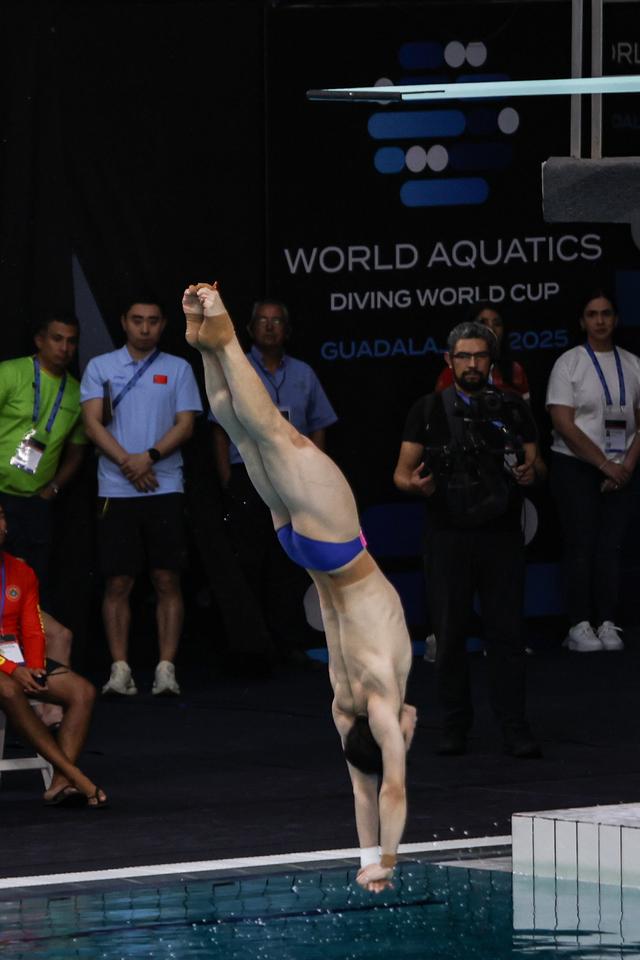九游体育在线-墨西哥跳水选手再获冠军，实力惊人