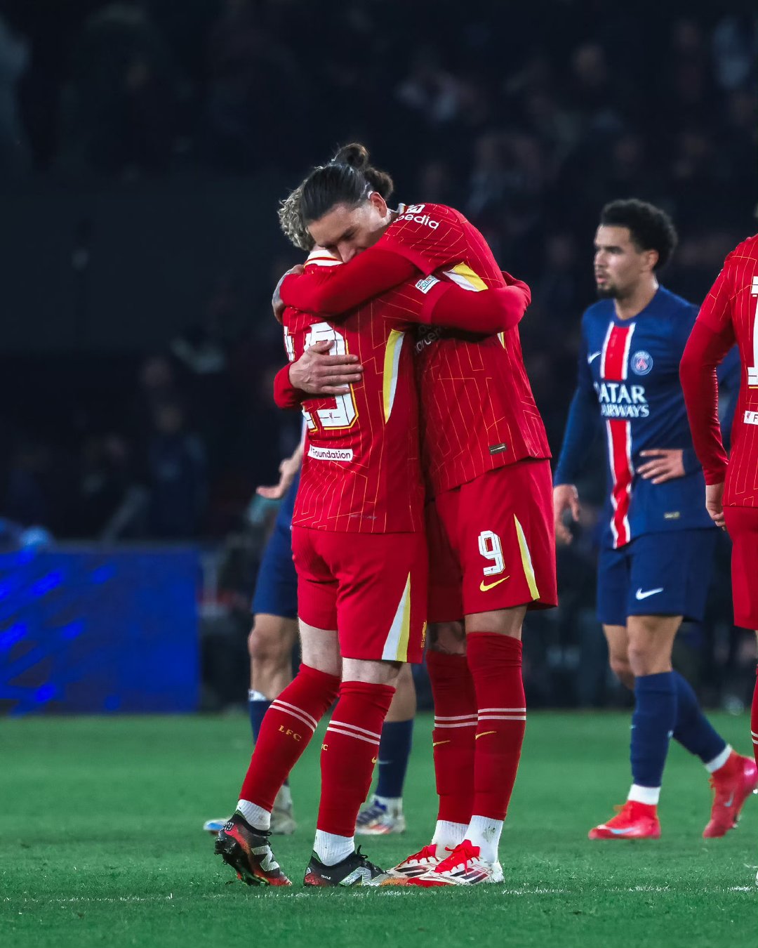 九游体育官网-欧洲国家队备战烽火重生，赛场上决一胜负的简单介绍