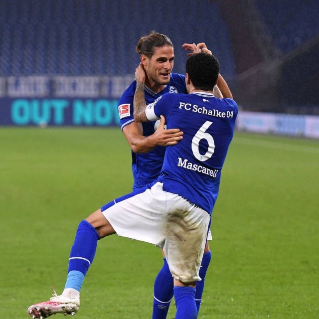 九游体育入口-关于沙尔克客场战平摩纳哥，遭遇连背败的信息