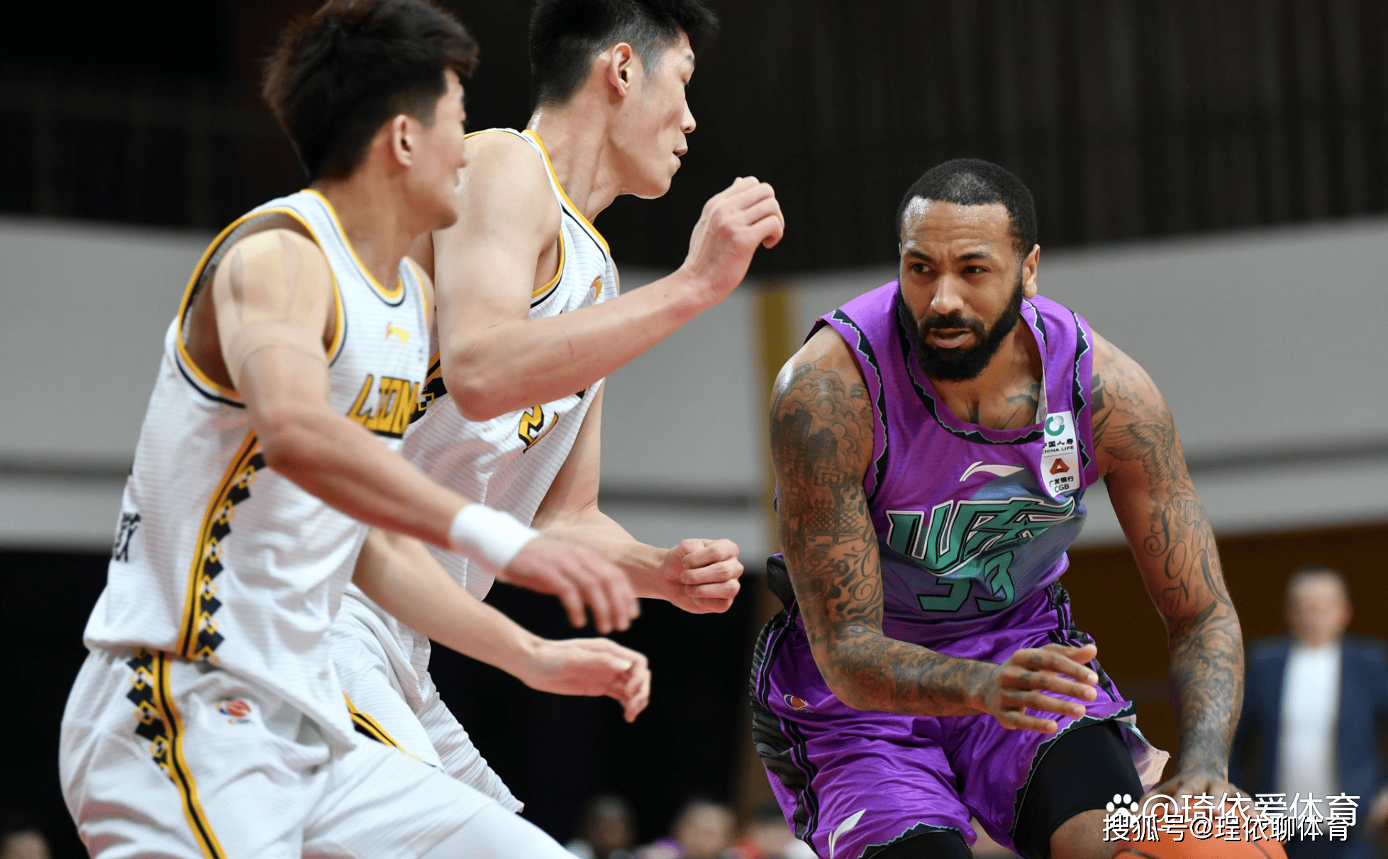 队员受伤频发，球队整体作战受损