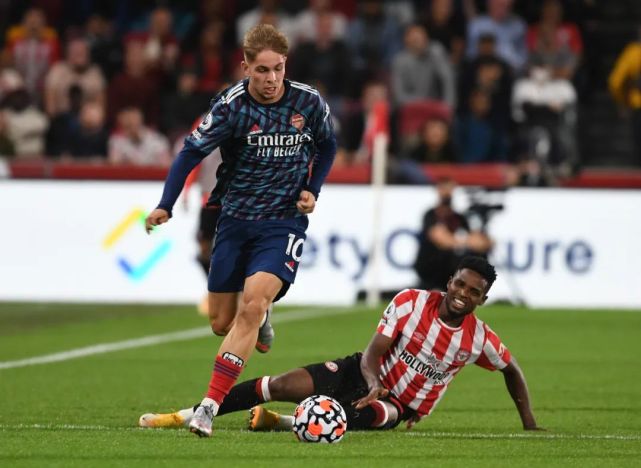 九游体育亚洲官网-桑德兰再战失利，陷入保级困境的简单介绍