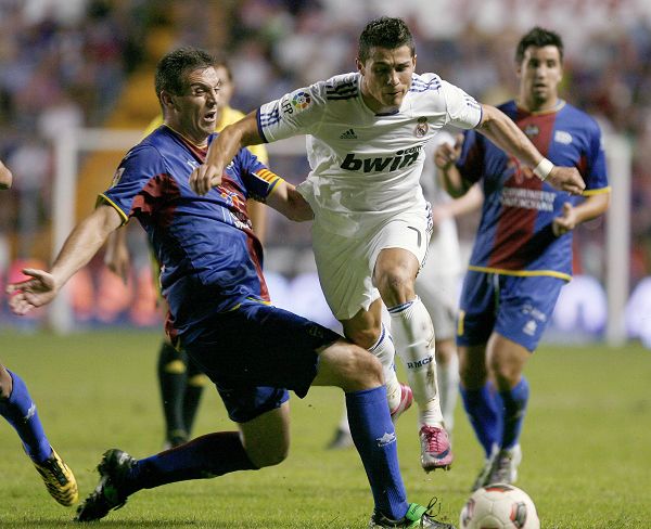 九游体育app-瓦拉多利德客场战平对手，难分胜负