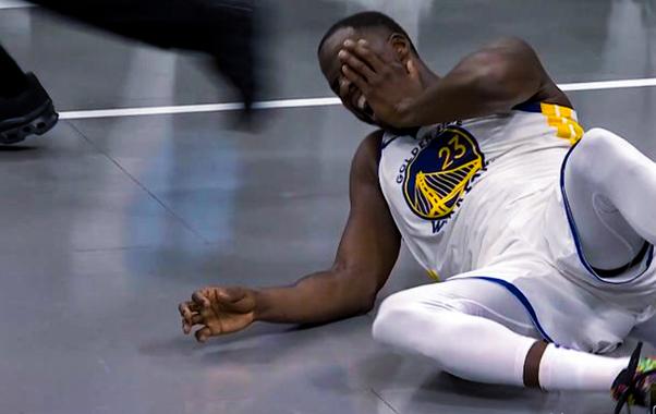 球员因伤病休战,球队需要寻找替补来填补空缺 球员因伤病休战,球队需要寻找替补来填补空缺