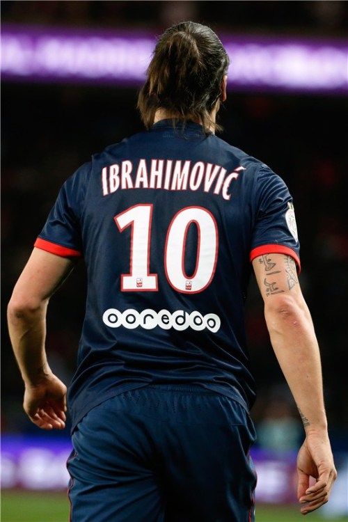 九游体育官网入口-包含圣埃蒂安豪取连胜，敢为人先登顶联赛榜首的词条