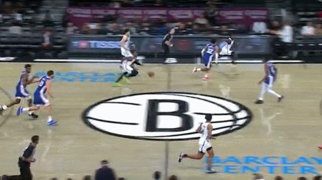 关于人大胜雄鹿,状元秀发挥出色的信息 关于人大胜雄鹿,状元秀发挥出色的信息